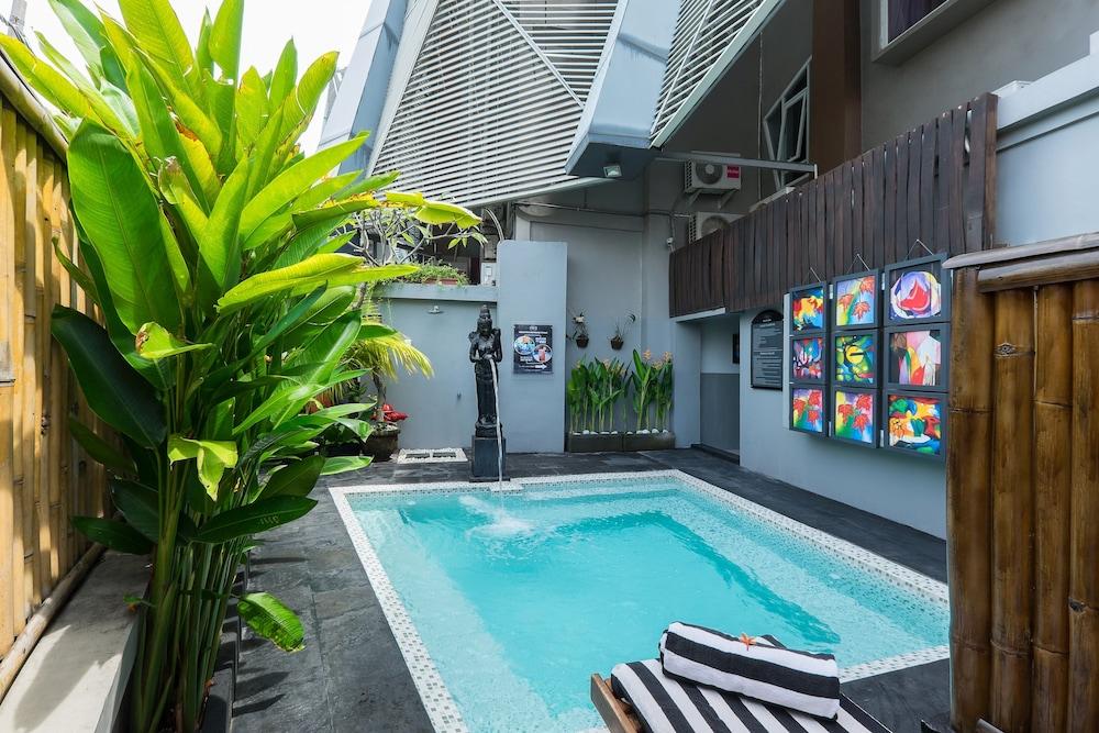 Hotel Neo - Kuta, Jelantik Legian Exterior foto