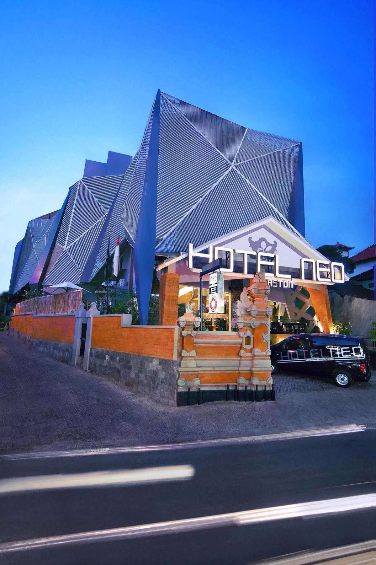 Hotel Neo - Kuta, Jelantik Legian Exterior foto