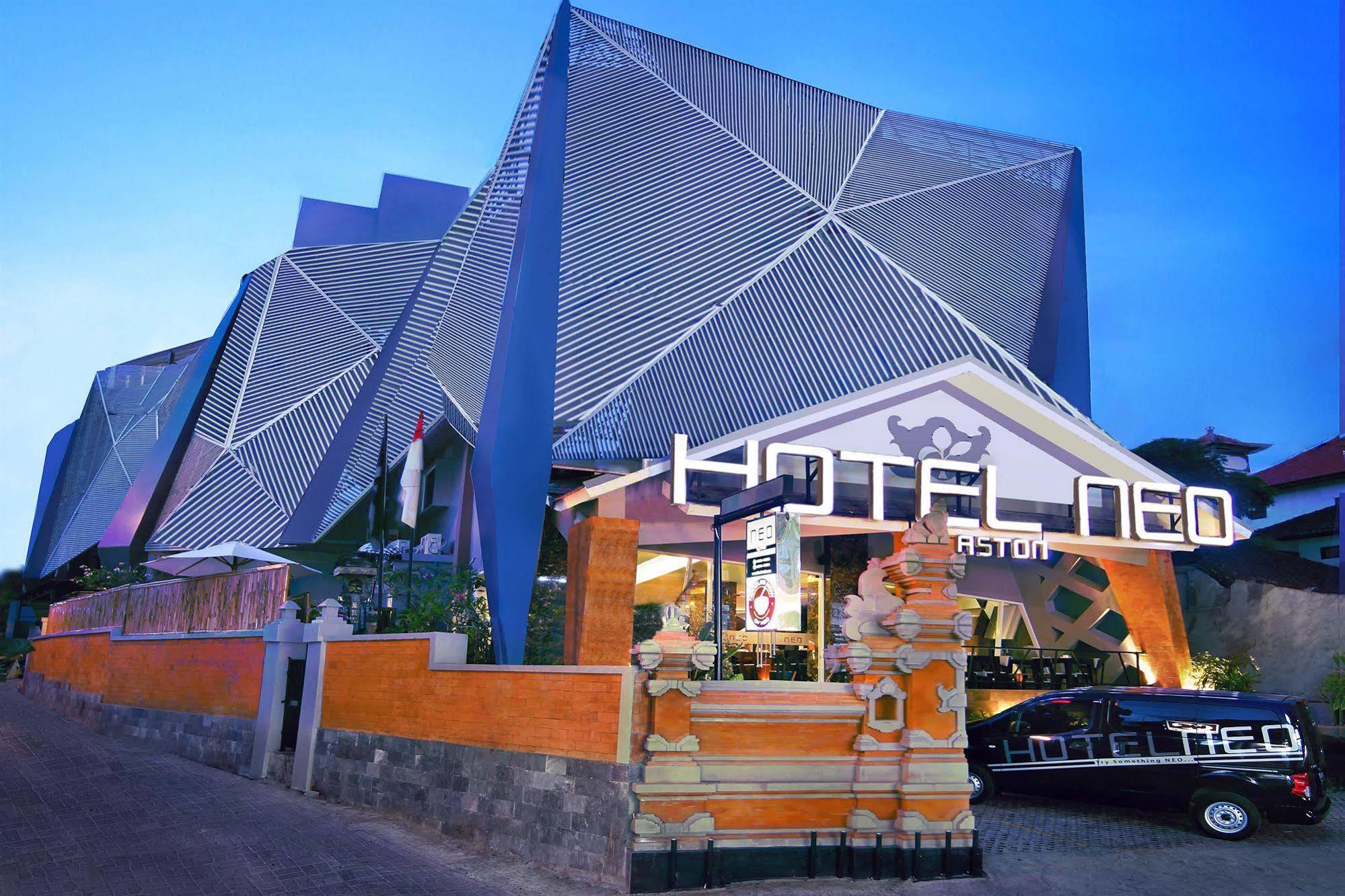 Hotel Neo - Kuta, Jelantik Legian Exterior foto